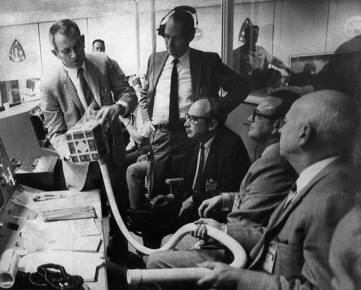 Ground control during NASA mission.  Photo: AP